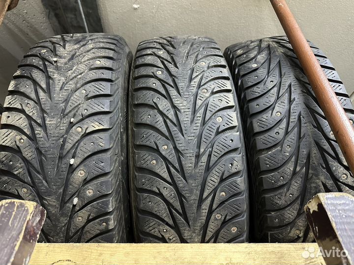 Yokohama SY01 V 215/70 R16