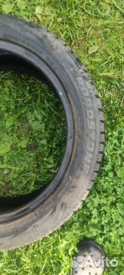 Roadstone Classe Premiere 215/50 R17 95T