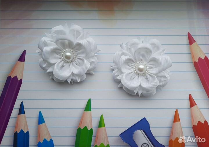 Белые банты для волос