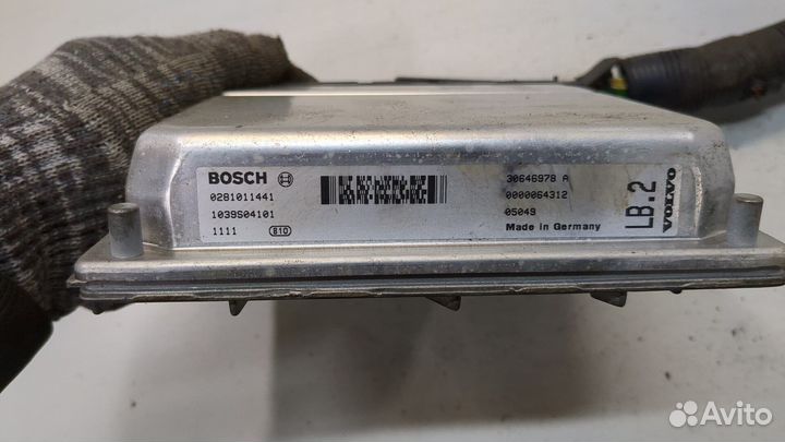 Блок управления двигателем Volvo XC90