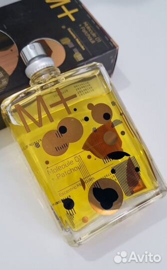 Molecule 01 + Patchouli Escentric Molecules