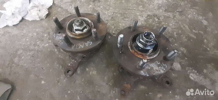 Ступицы задние Hyundai Santa Fe 2008