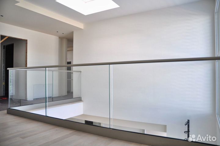 Стеклянные ограждения заборов