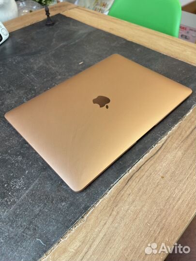 Macbook air m1