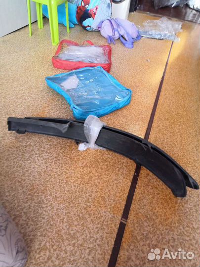 Пластик на передний бампер приус 10