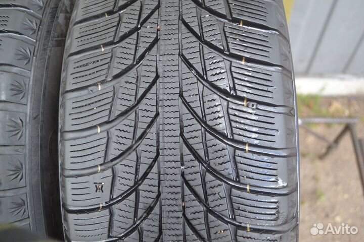 Kumho WinterCraft Ice Wi51 205/60 R16 96T