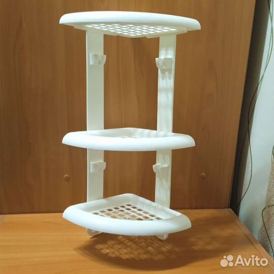 Угловая полка для ванной