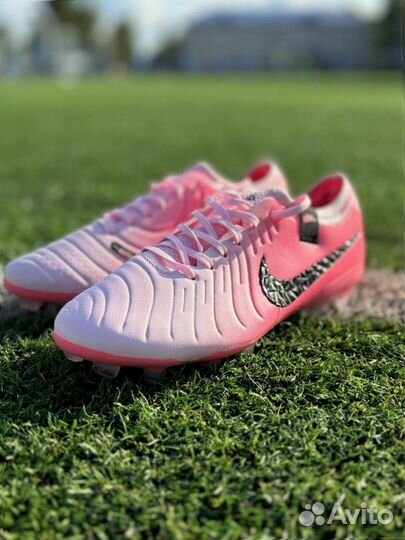 Бутсы Nike Tiempo Legend X pink