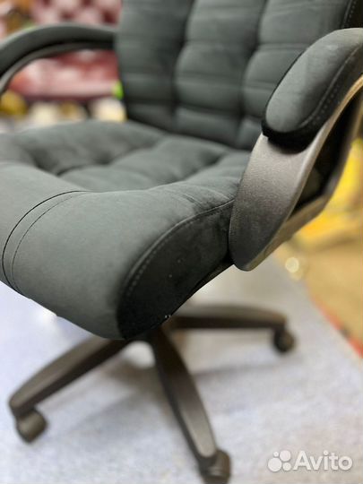 Компьютерное кресло