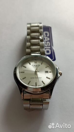 Часы casio quartz white