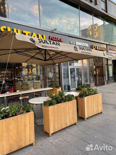 Усиленный зонт для кафе в наличии