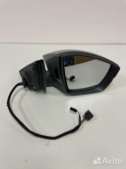 Зеркало правое Новое(Оригинал) 566857502Q F8H
