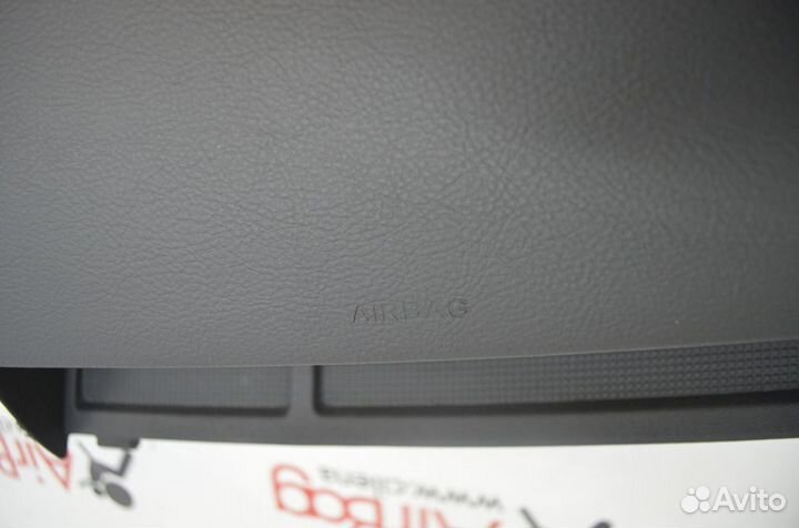 Торпедо панель приборов Land Rover