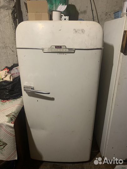 Холодильник ЗИЛ ретро