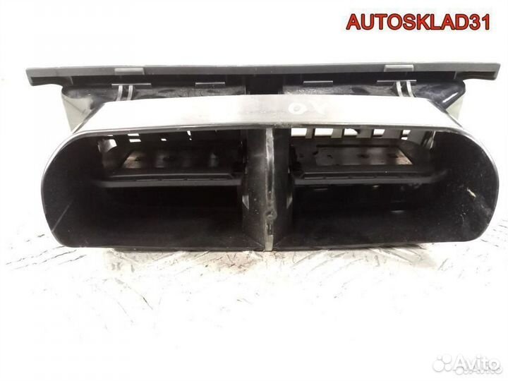 Дефлектор воздушный Mercedes Benz W210 A2108300054