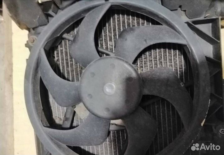 Кассета радиаторов Peugeot 407