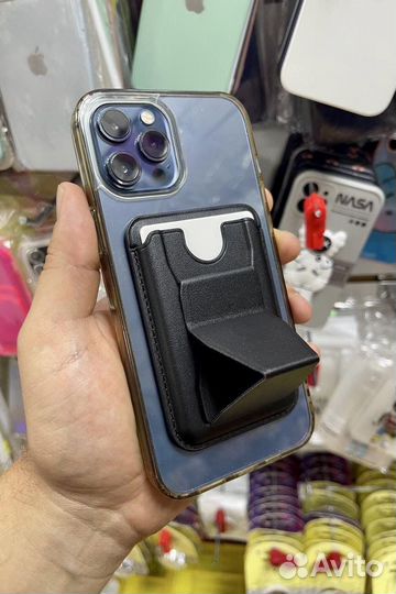 Большой выбор MagSafe кошельков для iPhone