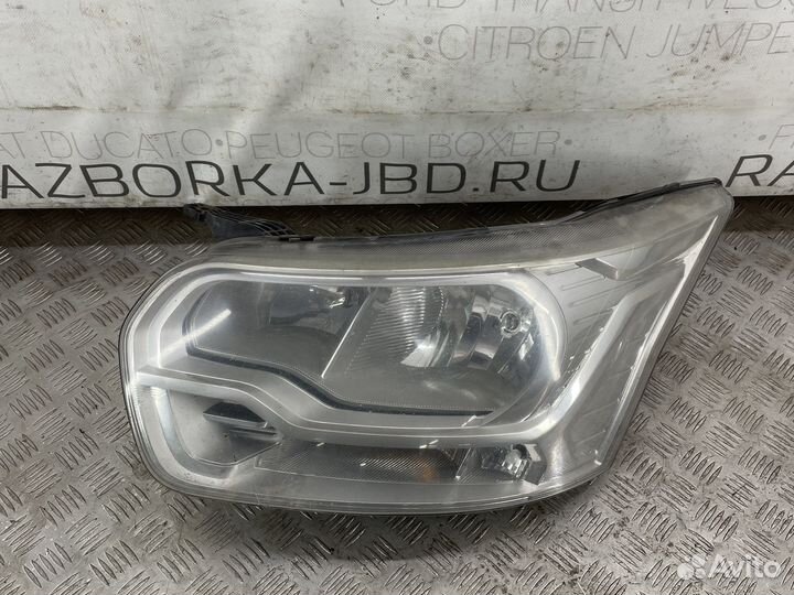 Фара левая Ford Transit 2014-2019