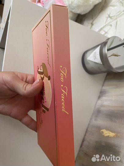 Палетка теней too faced peach