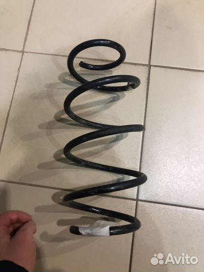 Пружина передняя Skoda Oktavia A7 2018г