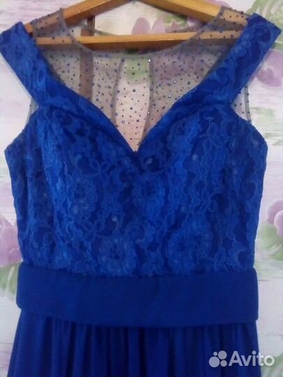 Вечернее платье