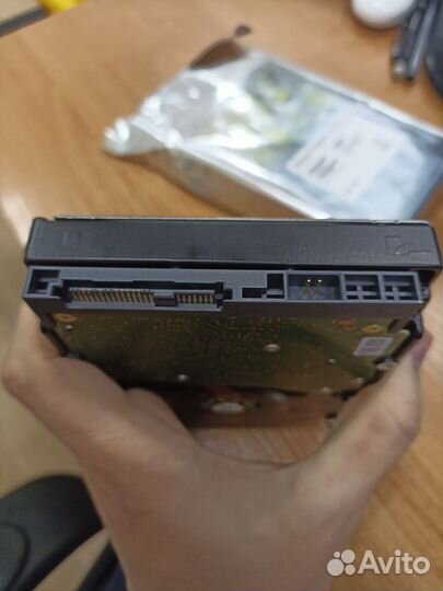 Жесткий диск 3.5 Western Digital DC HC320 8 Тб SAS