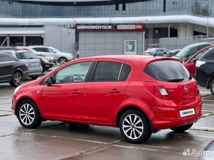 Opel Corsa 1.4 AT, 2011, 90 100 км