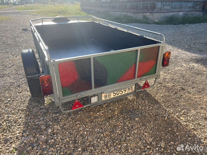 Прицеп легковой