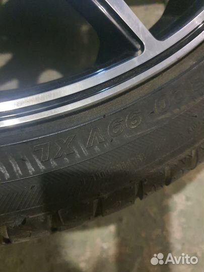Achilles Desert Hawk UHP 245/40 R20