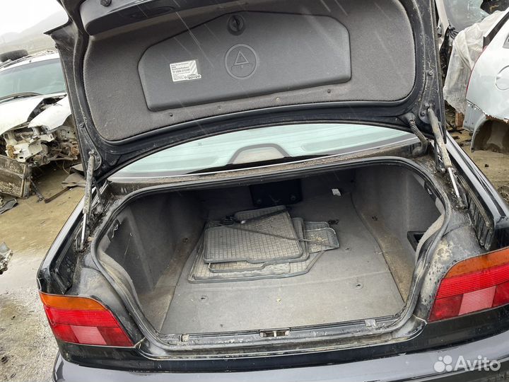 Бмв 5 на запчасти