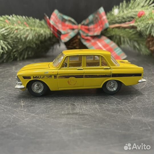 Моделька авто москвич 408 1:43