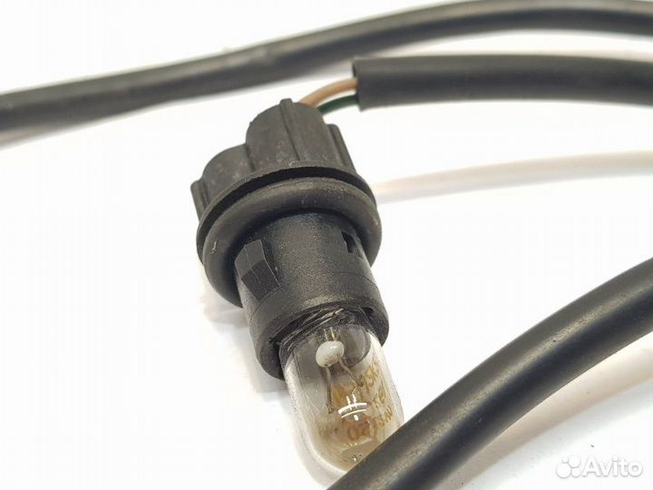 Кнопка открывания багажника Nissan Juke HR16DE