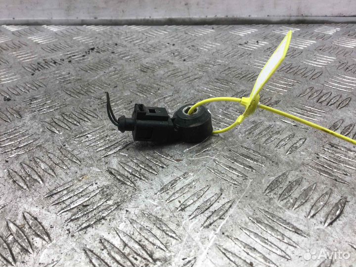 Датчик детонации Volkswagen Golf Bca
