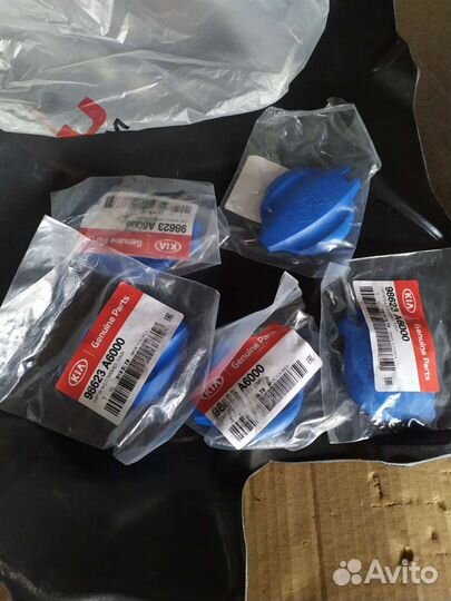 Крышка бочка омывателя Киа Рио 4