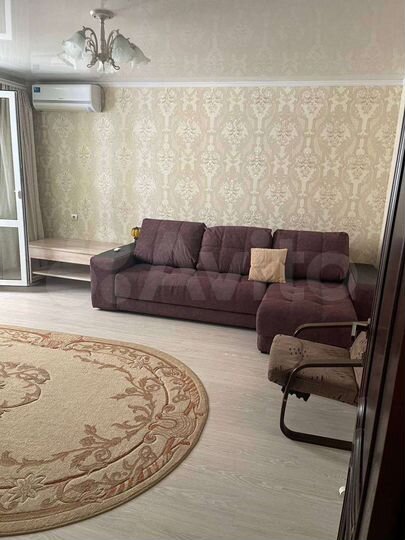 2-к. квартира, 62 м², 4/9 эт.