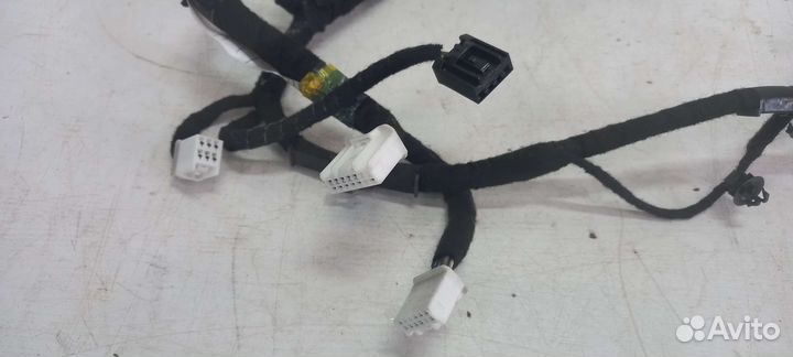 Проводка передней левой двери Mazda 6GJ