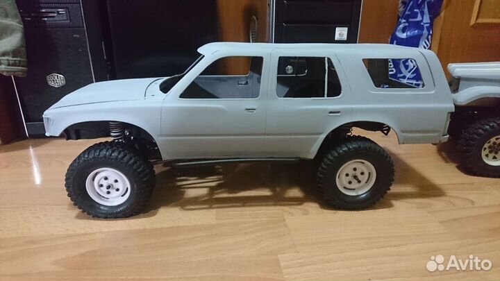 Кузов для rc модели 1/10 Toyota 4runner 1987