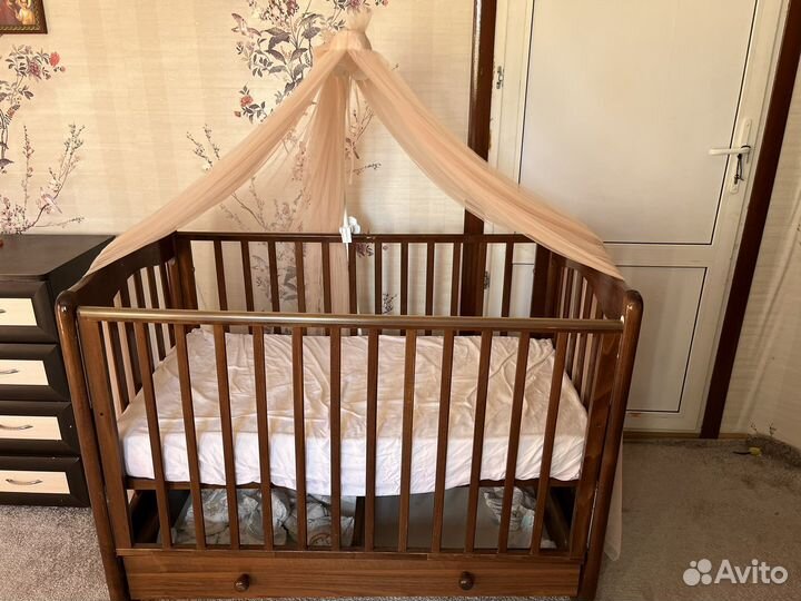 Детская кровать качалка