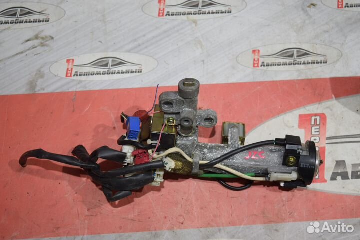 Замок зажигания c Toyota Crown JZS171 1JZ-GE