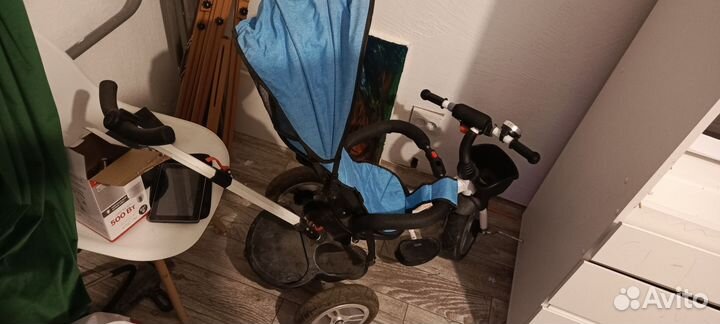 Детский велосипед трехколесный с ручкой