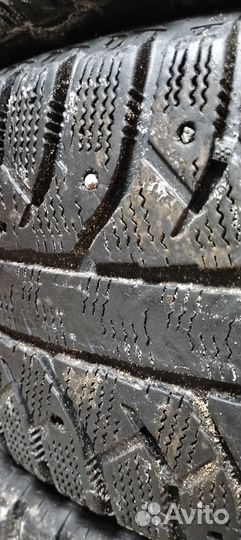 Bridgestone Ice Cruiser 7000S 205/55 R16