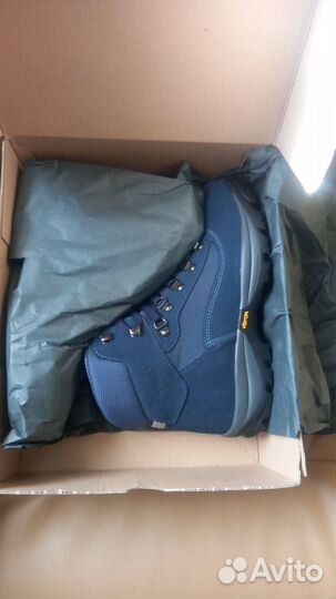 Ботинки демисезонные