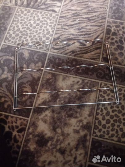 Полка под бутылки в холодильник