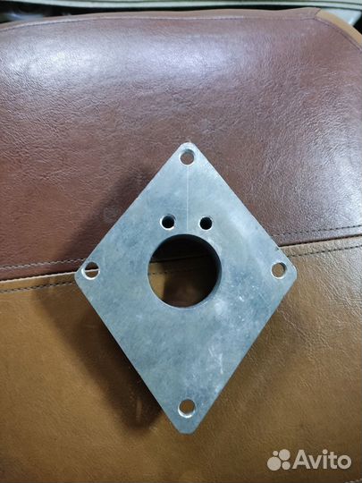 Фланец, проставка карбюратора моно впрыск