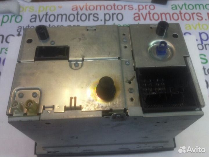 Магнитола Volkswagen Touareg 7L