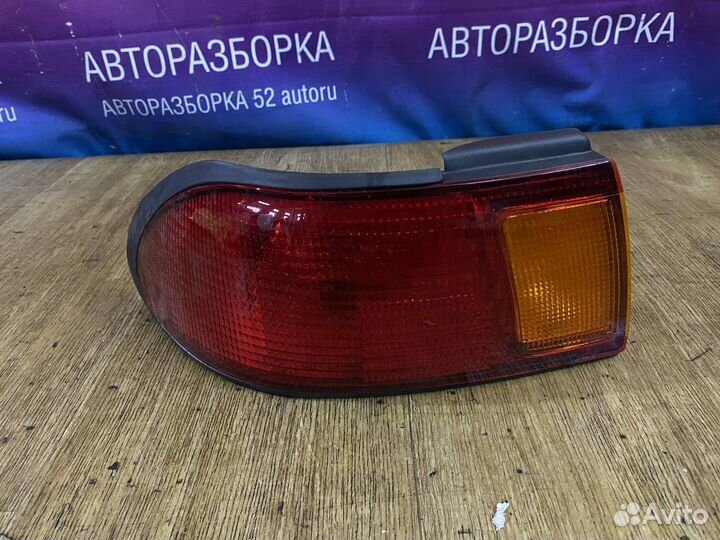 Фонарь задний левый Sunnу В14 Nissan Sunny