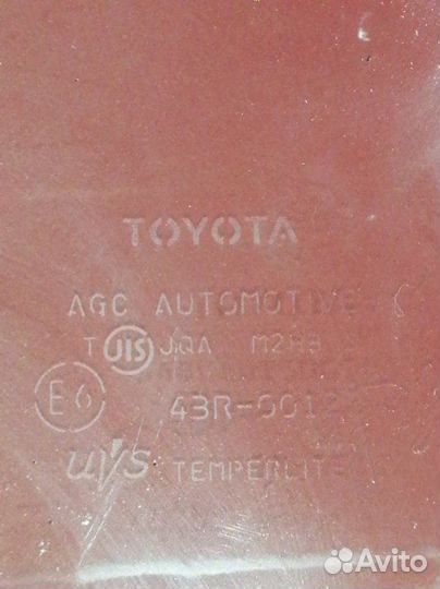 Стекло двери заднее левое Toyota Rav4 XA30