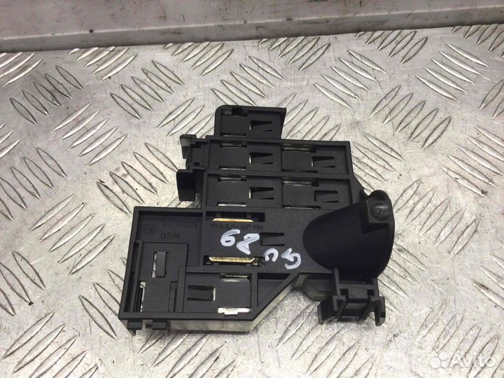 Блок предохранителей Audi A6 4F0941824 Asb