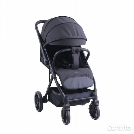 Прогулочная коляска с перекидной ручкой
