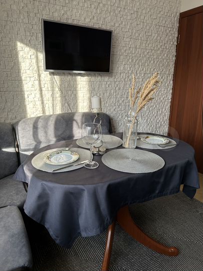 2-к. квартира, 60 м², 7/17 эт.